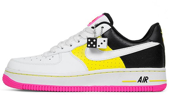 Nike Air Force 1 Moto
