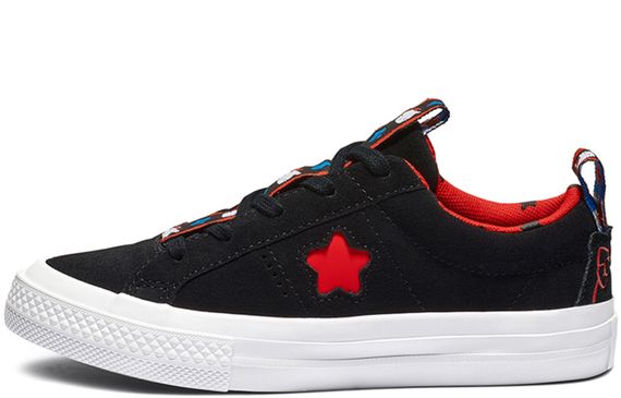 Hello Kitty/ x Converse One Star low top
