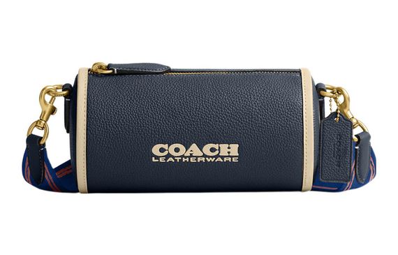 COACH Barrel 37 Logo