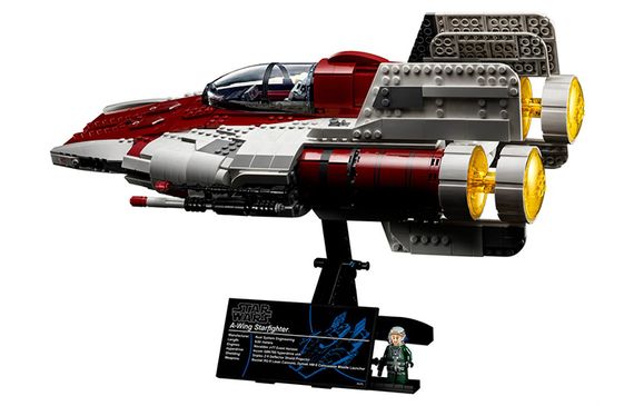 LEGO UCS A 75275