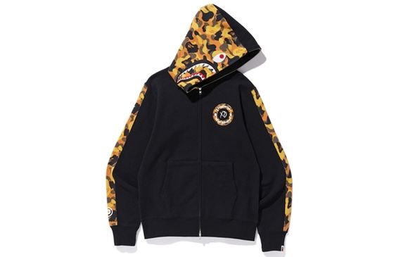 A BATHING APE BAPE x XO Camo Shark Pullover Hoodie