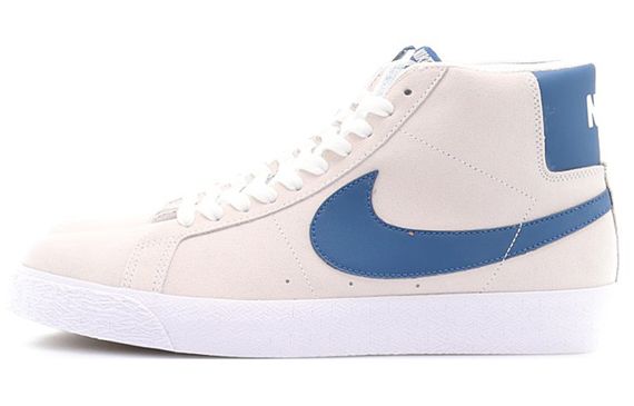 Nike Blazer