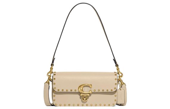 COACH Studio 20