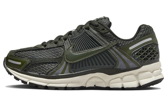 Nike Air Zoom Vomero 5