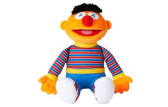 UNIQLO x SESAME STREET/ x KAWS Ernie