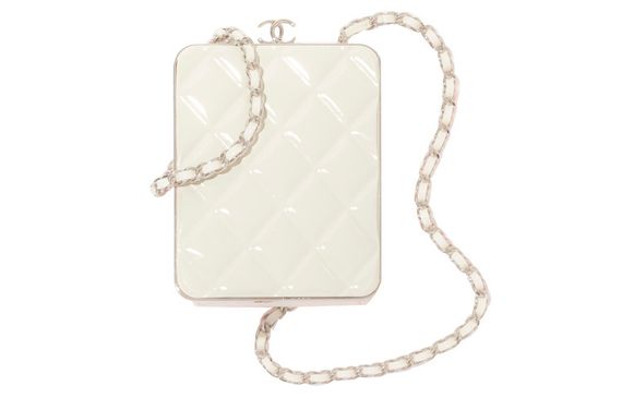 【 】 CHANEL 22C