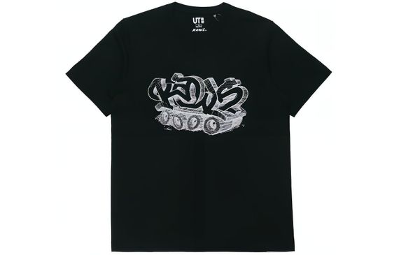 UNIQLO x KAWS SS19 T