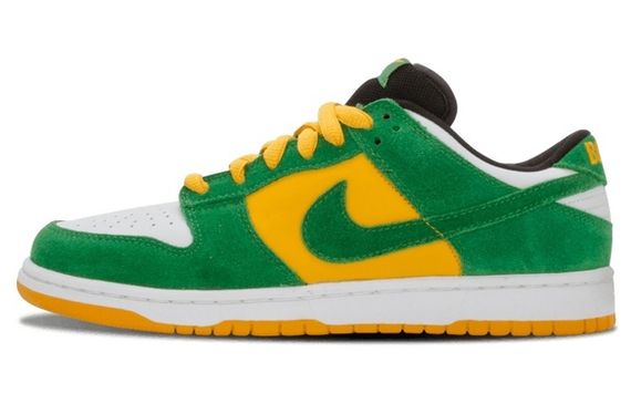 Nike Dunk SB Bucks