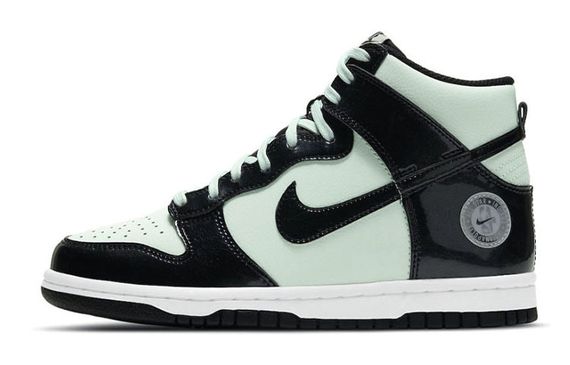 Nike Dunk &quot;Barely Green&quot;