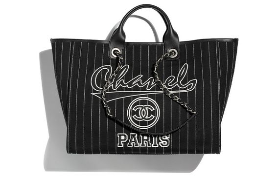 CHANEL 23P Tote /