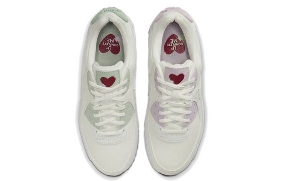 Nike Air Max 90 Valentine’s Day