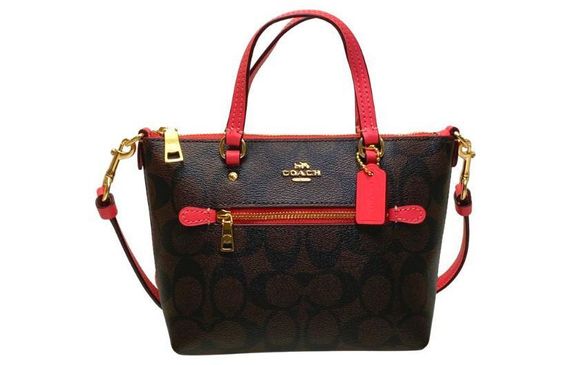 COACH Gallery 20