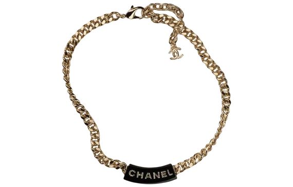 【22 】 CHANEL