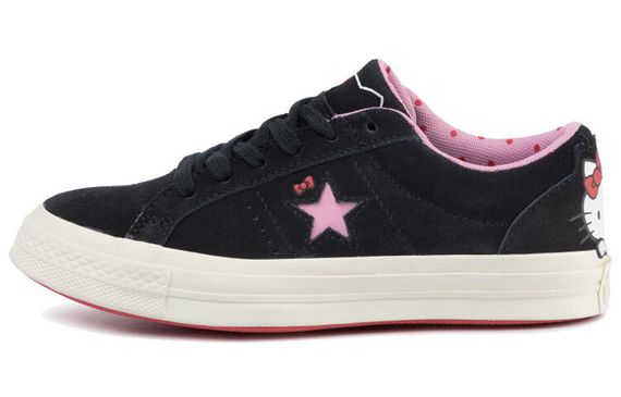 Hello Kitty/ x Converse One Star Ox