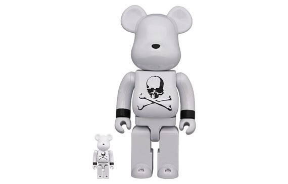 BE@RBRICK x mastermind JAPAN MMJ WHITE CHROME