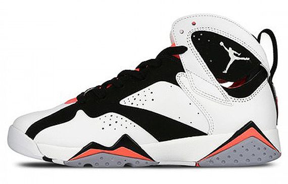 Air Jordan 7 Retro Hot Lava