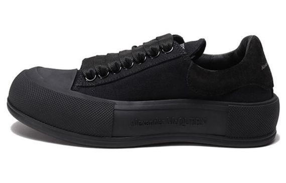 Alexander McQueen Deck