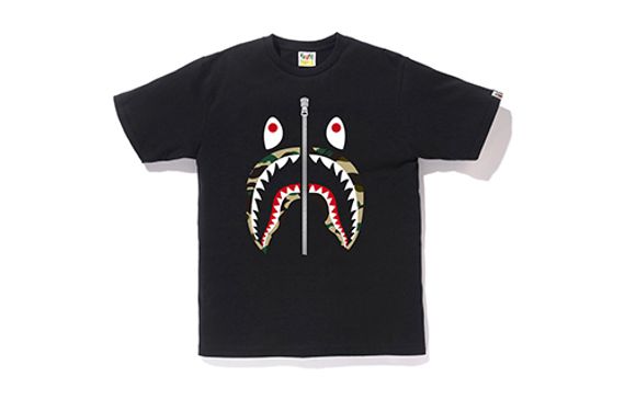 A BATHING APE 1ST CAMO SHARK TEE T