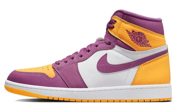 Jordan Air Jordan 1 retro high og &quot;university gold and light bordeaux&quot;