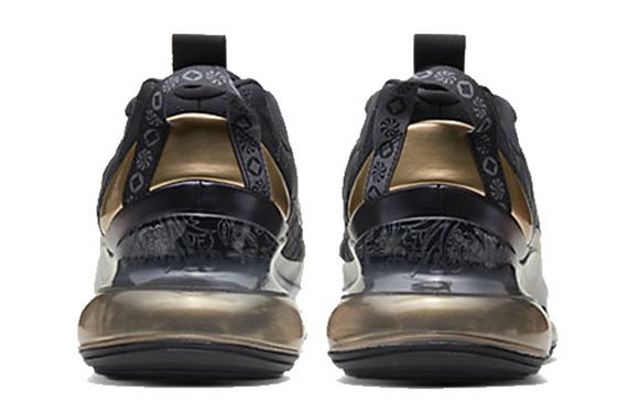 Nike Air Max 720 -818