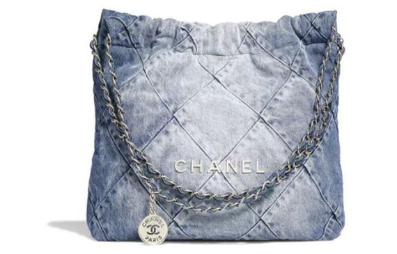 CHANEL 22Bag 23C