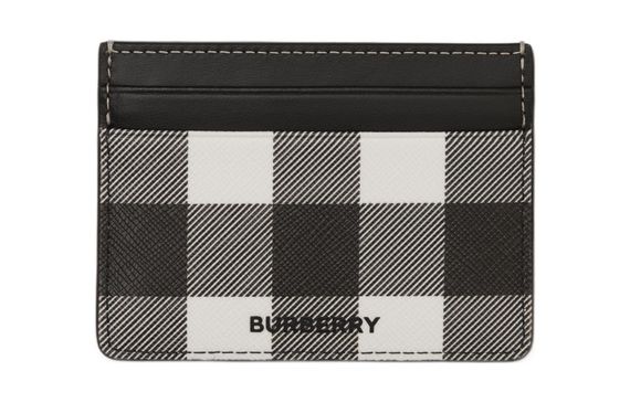 Burberry /