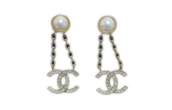 CHANEL logo c