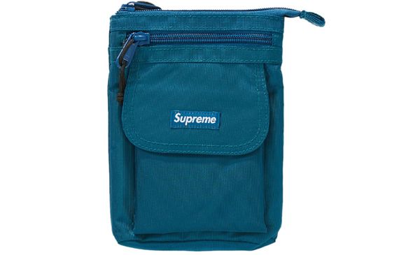 Supreme FW19 Week 1 Shoulder