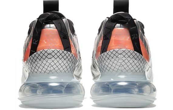Nike Air Max 720 -818 "Metallic Silver"