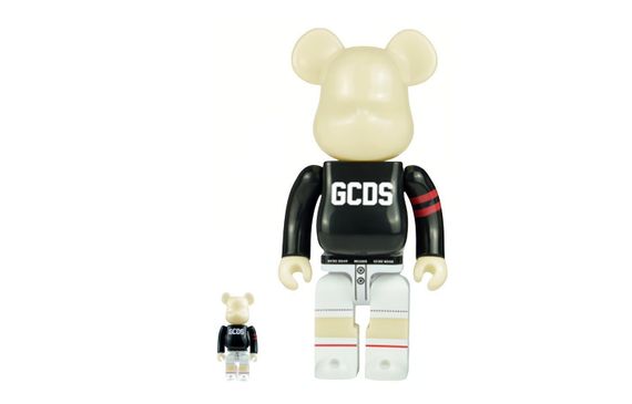 BE@RBRICK x GCDS 400%100% MACAU 7cm/28cm
