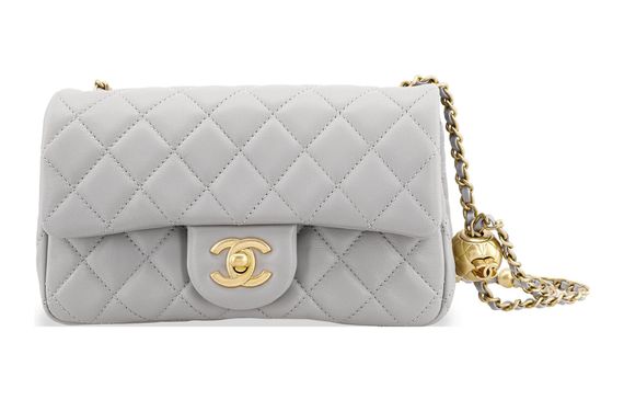 CHANEL Classic Flap CF