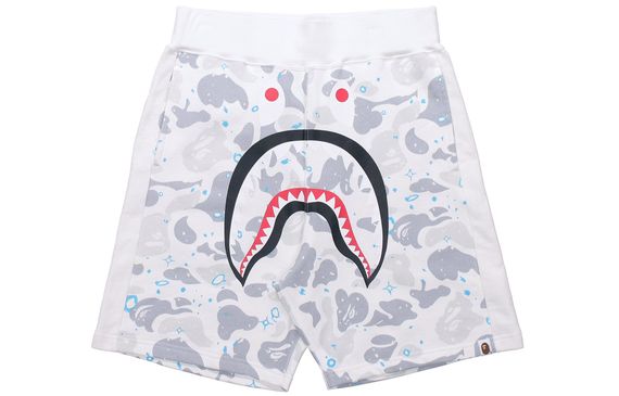 A BATHING APE