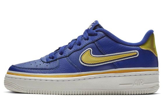 Nike Air Force 1 LV8