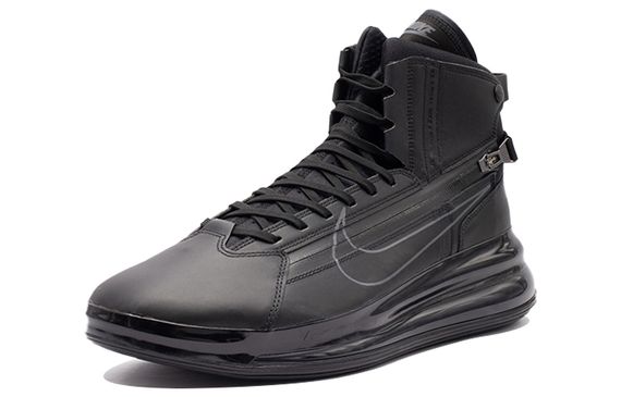Nike Air Max 720 Saturn