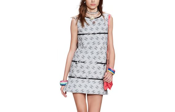 CHANEL FW22 Logo A