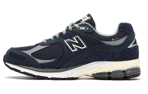 New Balance NB 2002R