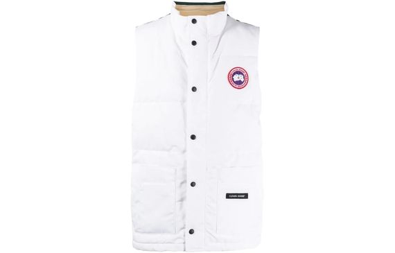 Canada Goose Freestyle FW22 Regeneration Logo / /