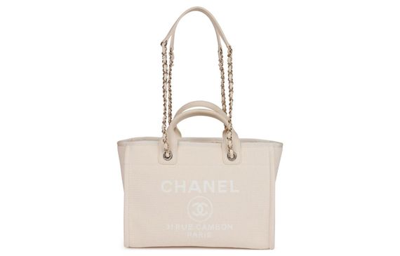 CHANEL 22C Tote