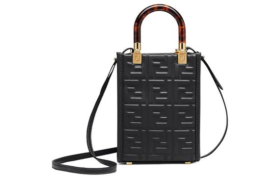 【23 】 FENDI Sunshine 3D FF