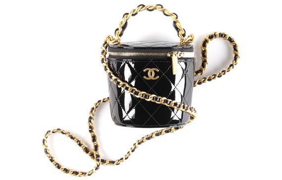 CHANEL 22A