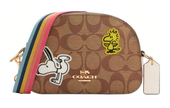 COACH X Peanuts Serena 16 Snoopy