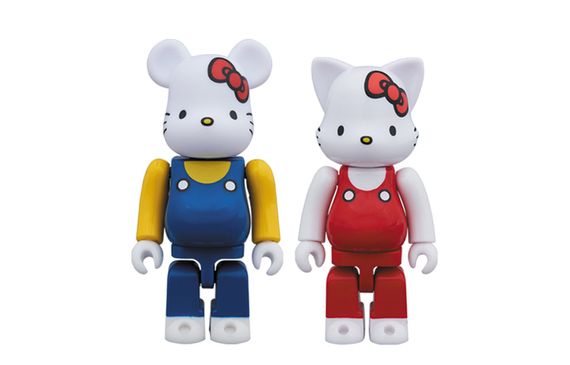 BE@RBRICK NY@BRICK HELLO KITTY 2 100%+100%