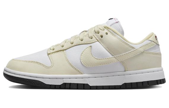 Nike Dunk &quot;Coconut Milk&quot;