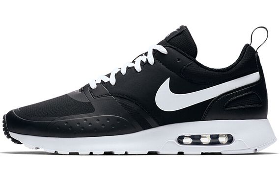 Nike Air Max Vision