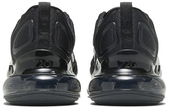 Nike Air Max 720 Triple Black
