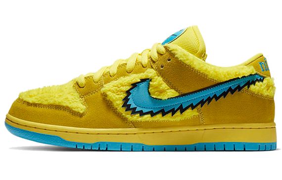 Grateful Dead x Nike Dunk SB Pro “opti yellow”