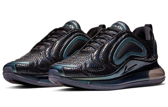 Nike Air Max 720 Throwback Future