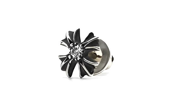 Chrome Hearts