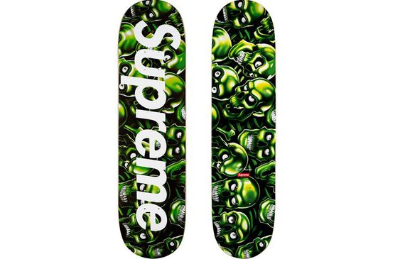 Supreme SS18 Week 0 Skull Pile Skateboard