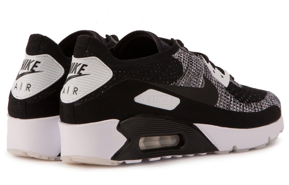 Nike Air Max 90 Ultra Flyknit 2.0 Oreo